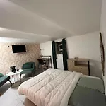 Hébergement de vacances La Coloc' Docks T6 4 Bathrooms Garden Rouen