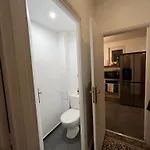 La Coloc' Docks T6 4 Bathrooms Garden Hébergement de vacances *
